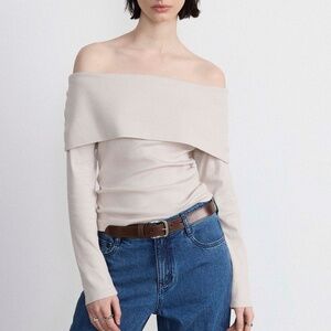 NWT Frank & Oak // The Off Shoulder Top in Creamy Grey